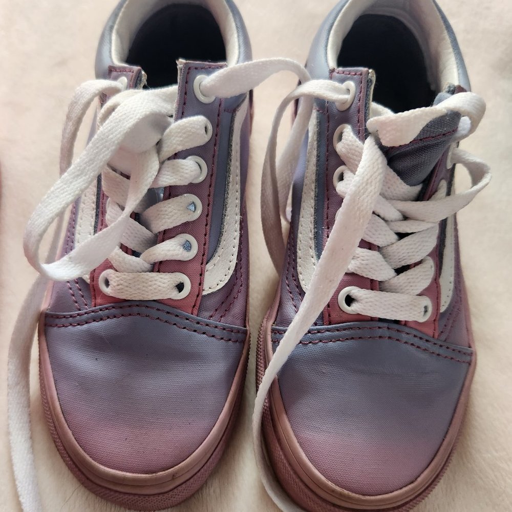 VANS, worn once, little girls size 11.5, purple/white, 🎥VIDEO ON FB PAGE!!